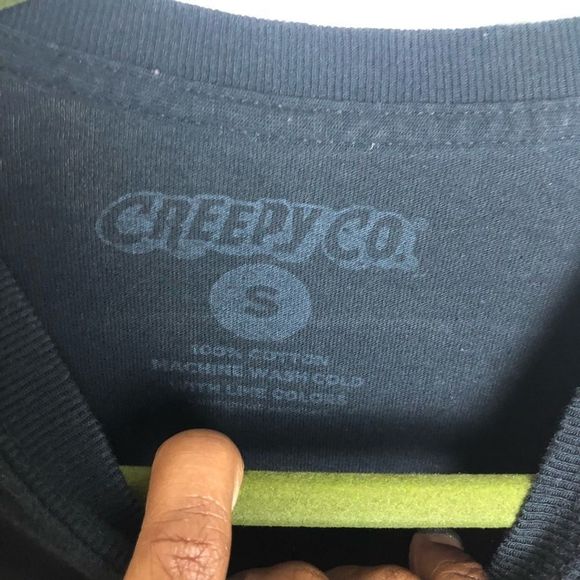 (Sold) 𝅺T-Shirts - Picture 4 of 11